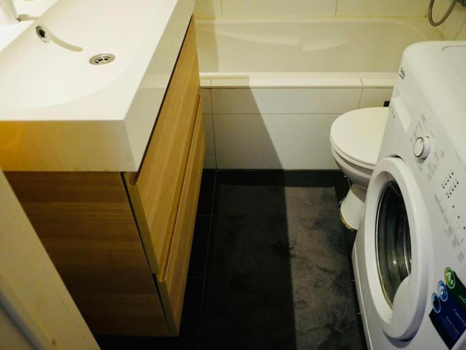 Ixelles: Superbe Appartement, Idealement Situe 브뤼셀 외부 사진