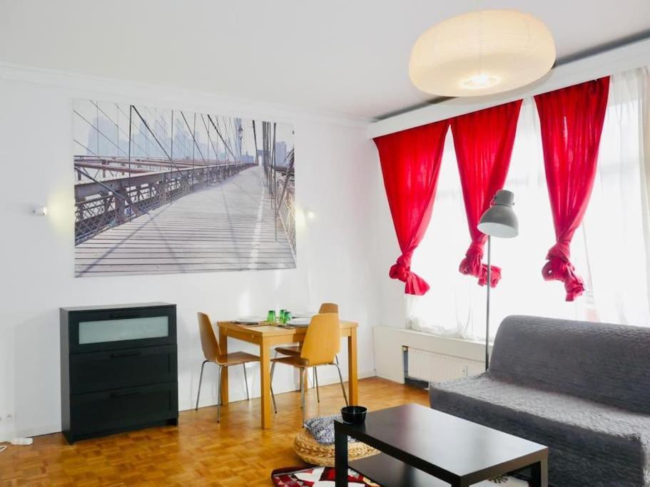 Ixelles: Superbe Appartement, Idealement Situe 브뤼셀 외부 사진
